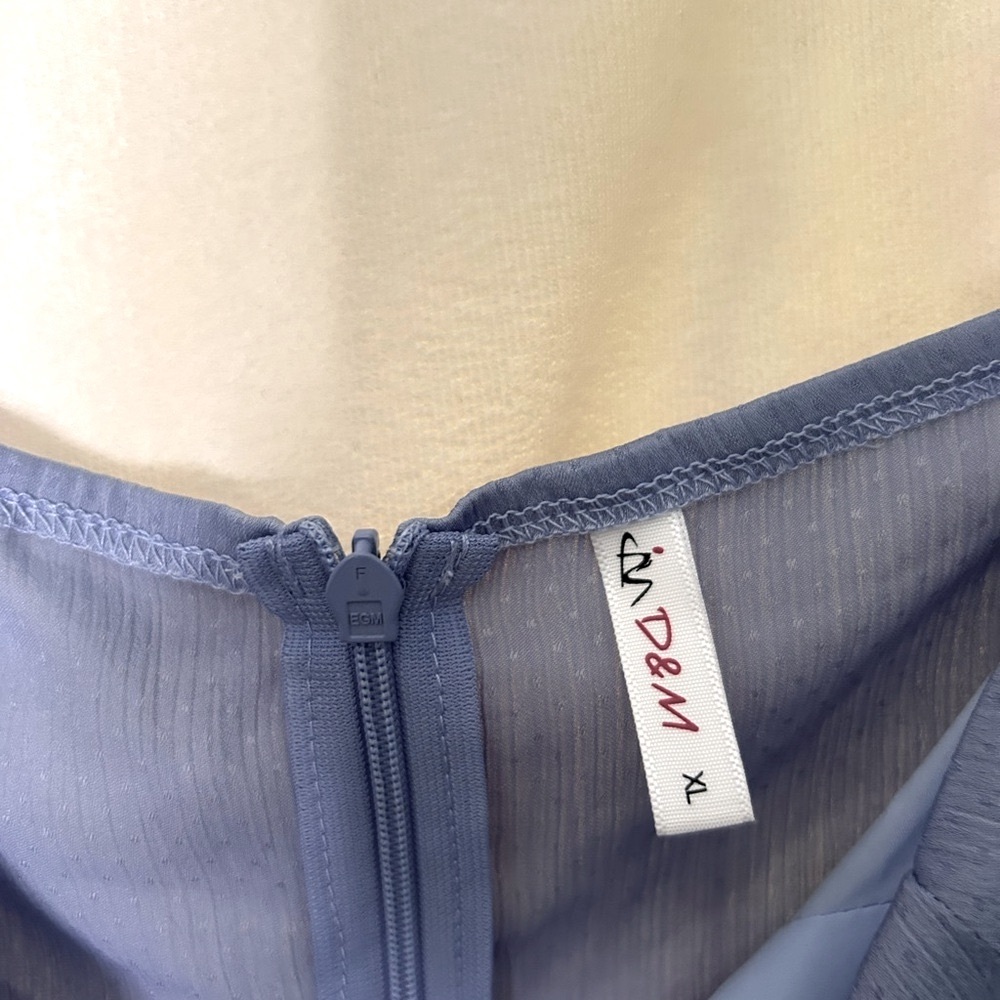 Elegant Blue Dress - Picture 4 of 5